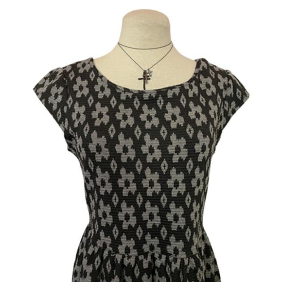BeBop Geometric Print Dress Size M - Picture 5 of 10
